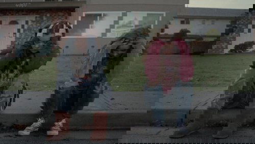 The Edge of Seventeen - Khi Em 17 - Hình 1