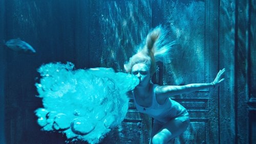 Miss Peregrine's Home for Peculiar Children - Mái Ấm Lạ Kỳ Của Cô Peregrine - Hình 5